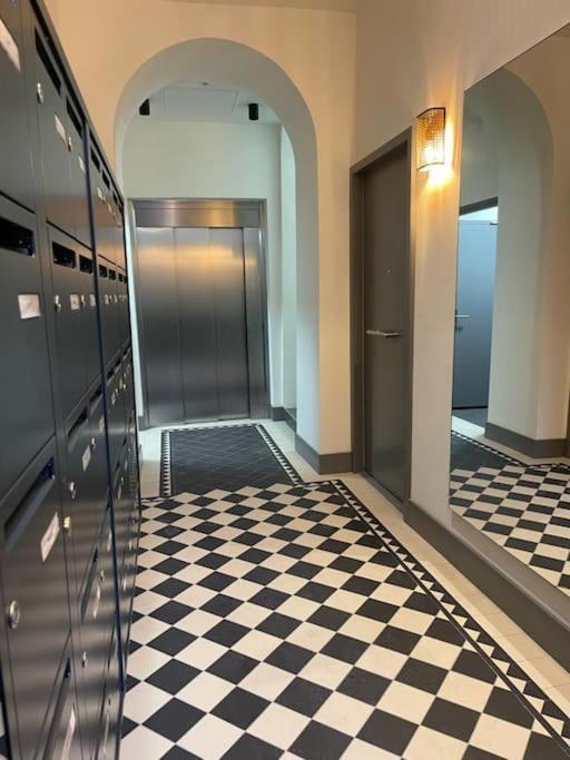 Charmant Palais Riviera Climatise Vieux Ница Екстериор снимка